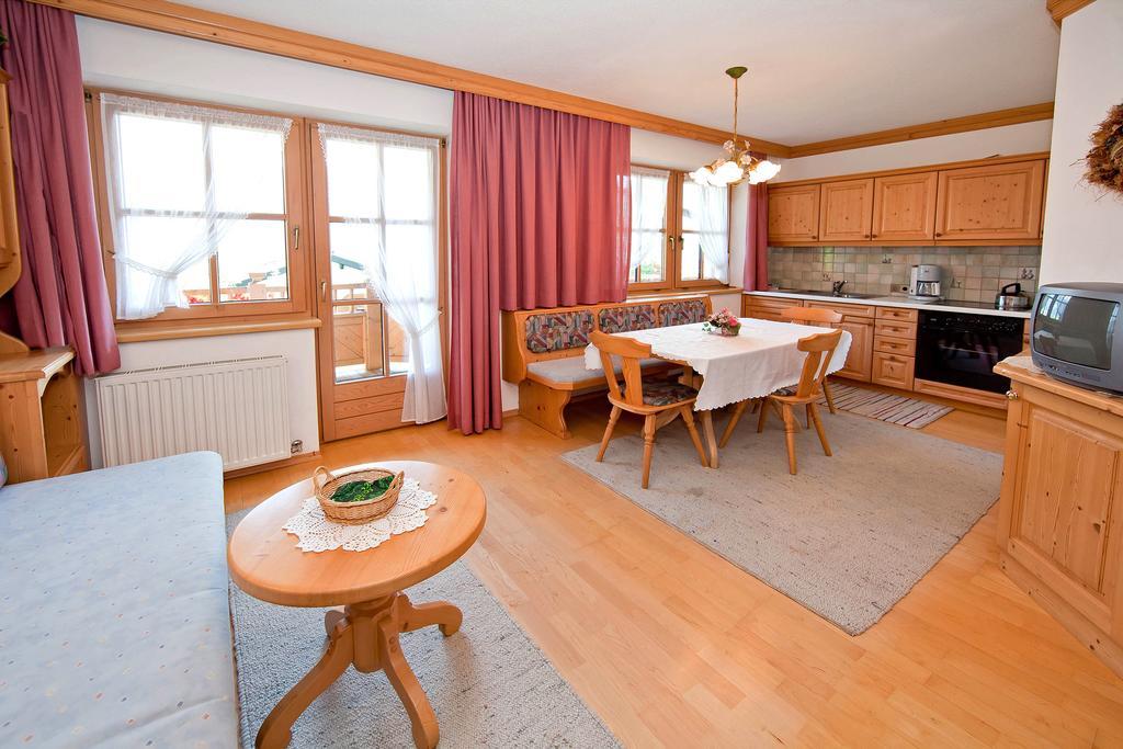 Hauser'S Ferienhof Hart im Zillertal Chambre photo